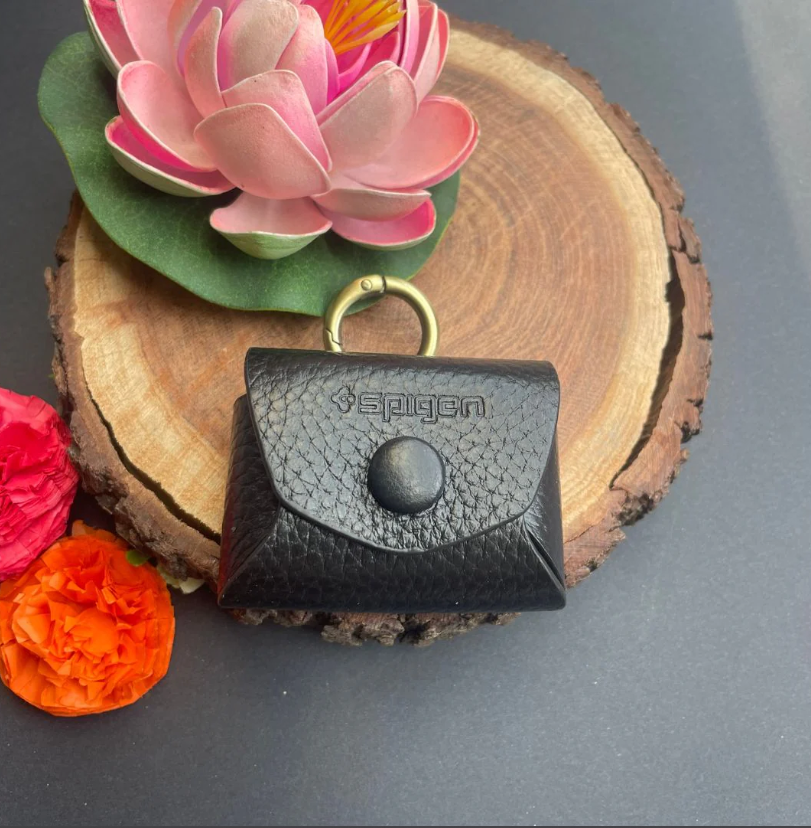 Royal Leather Airpods